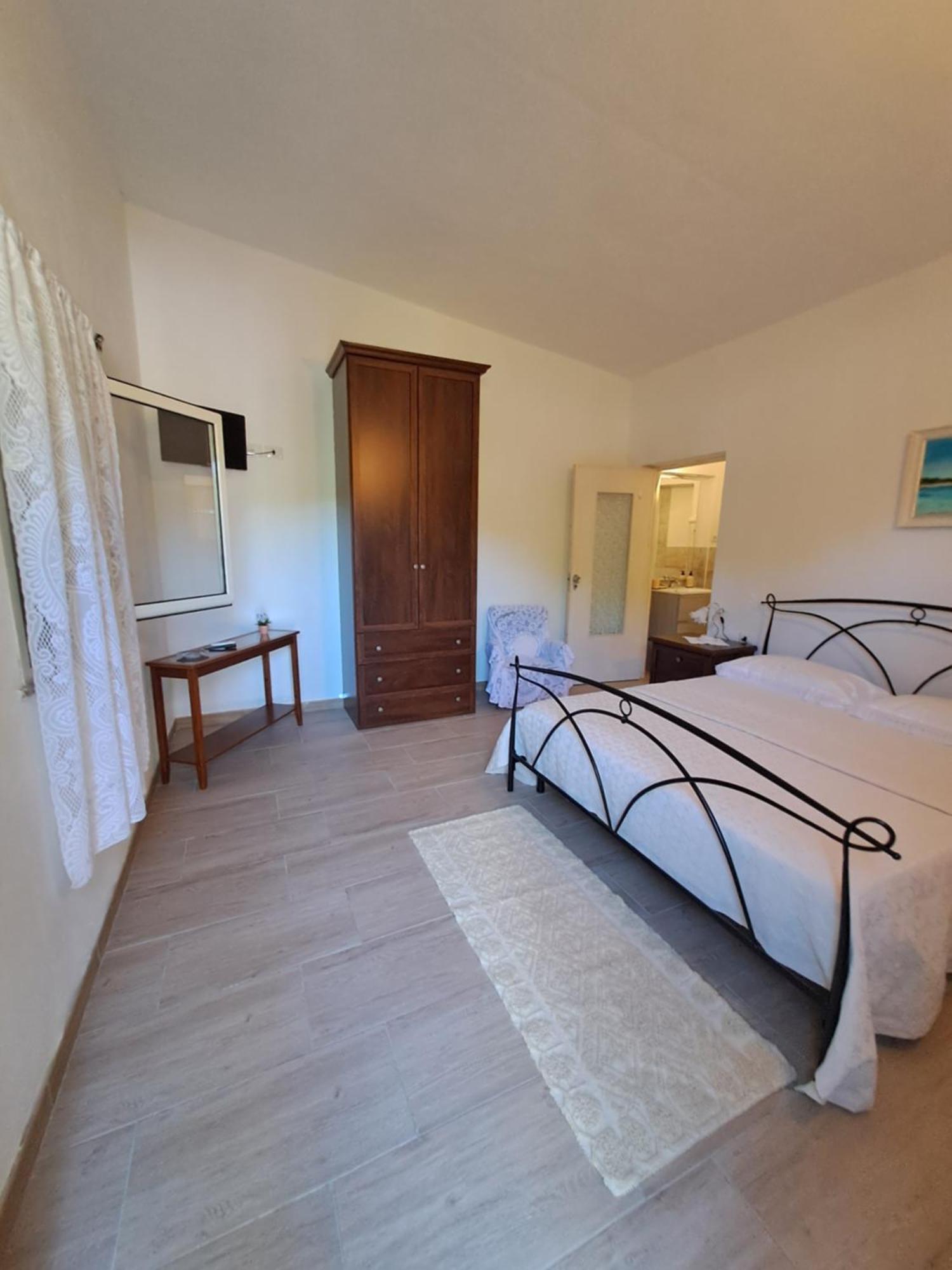 B&B Li Salcuneddi Aglientu Quarto foto