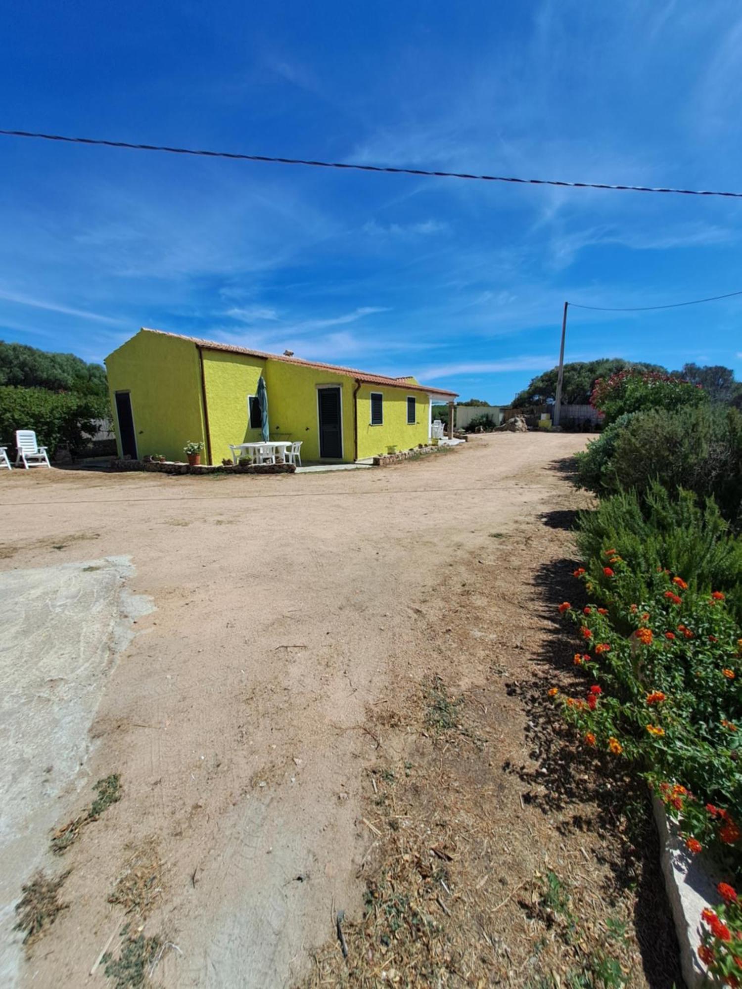 B&B Li Salcuneddi Aglientu Exterior foto