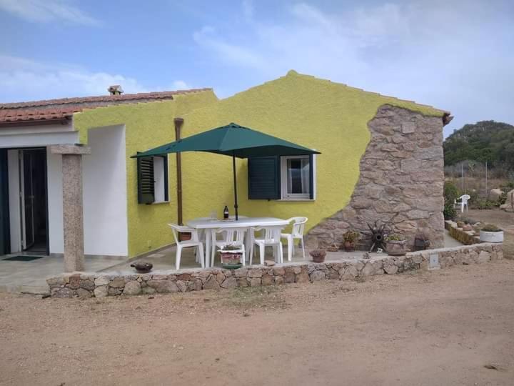 B&B Li Salcuneddi Aglientu Exterior foto